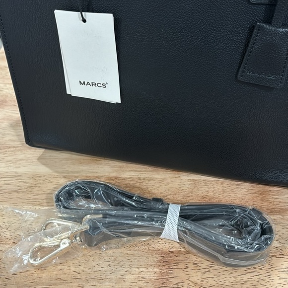 ⭐️ NWT MARCS Ava Leather Tote - Picture 10 of 10